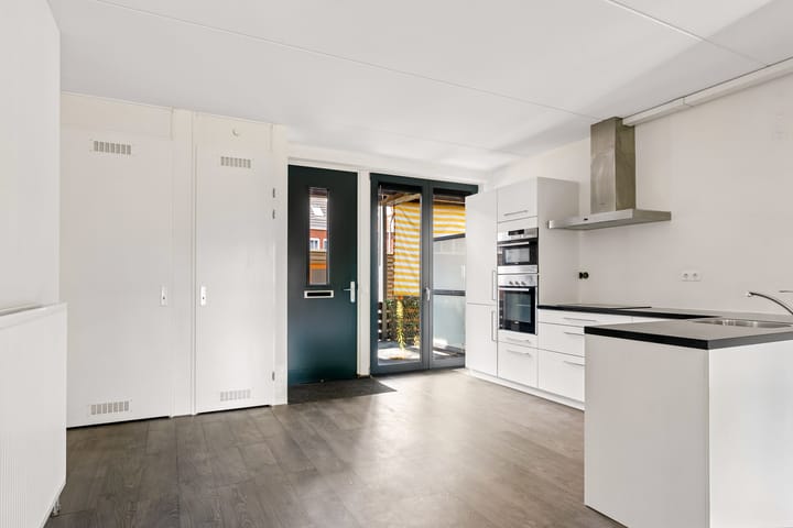 Appartement te koop: Morriganstraat 6, Almere