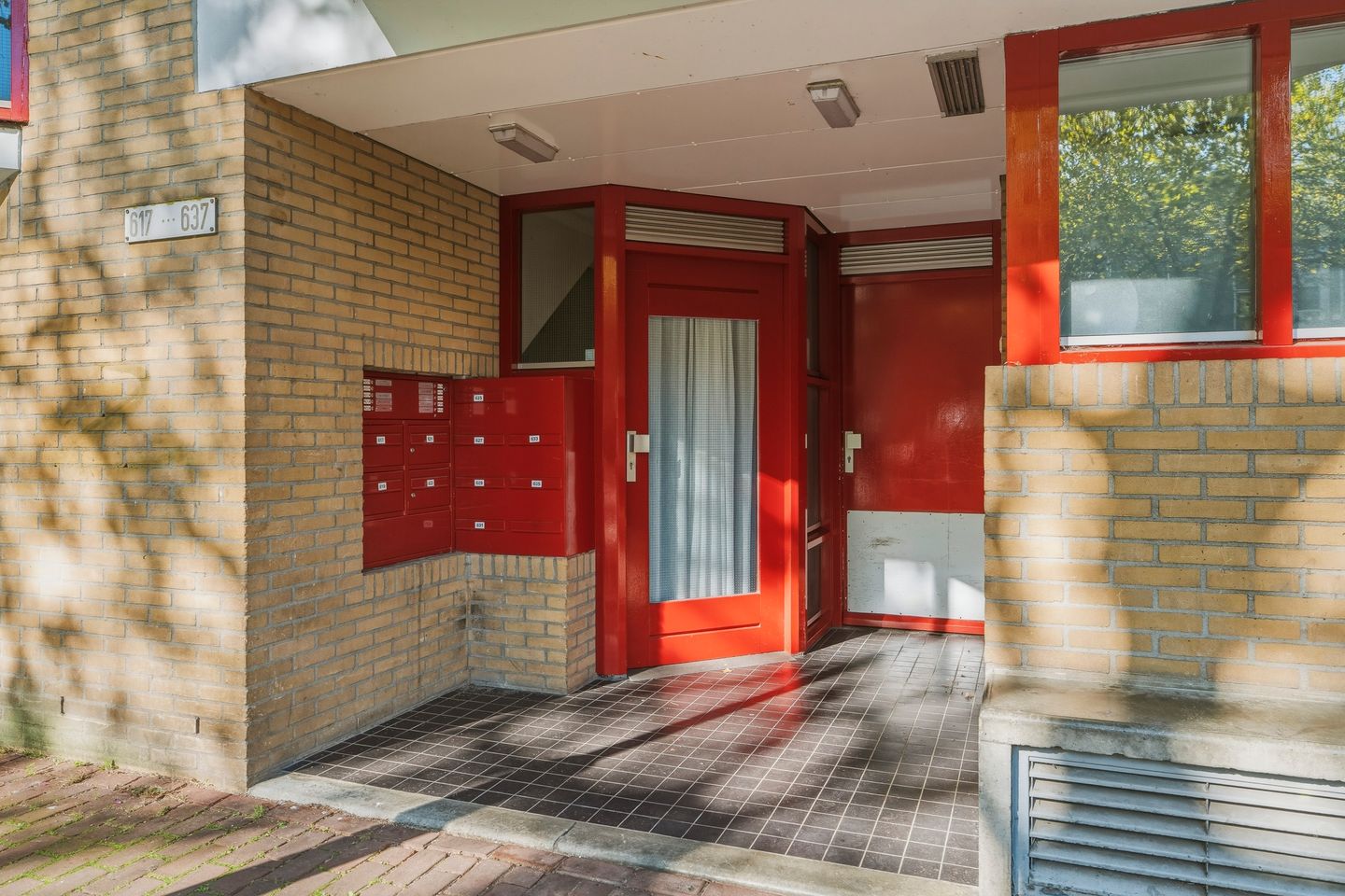 Photo 5 of Insulindeweg 621
