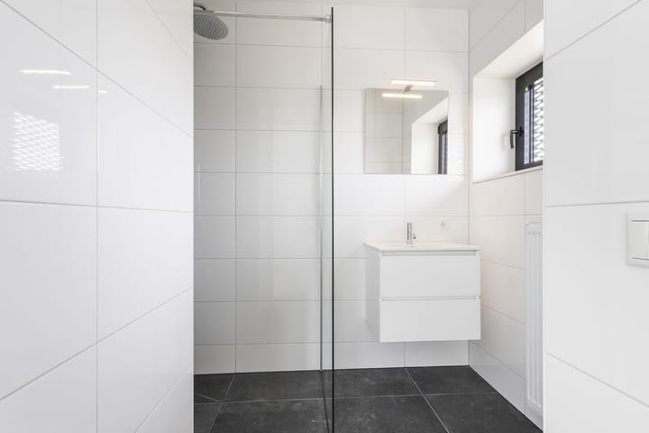 Studio te huur: Broekhovenseweg 82-04, Tilburg