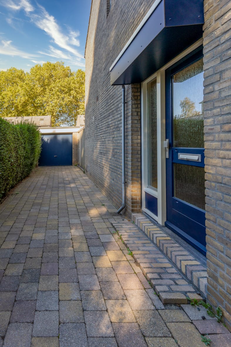 Photo 5 of Hobbemastraat 1