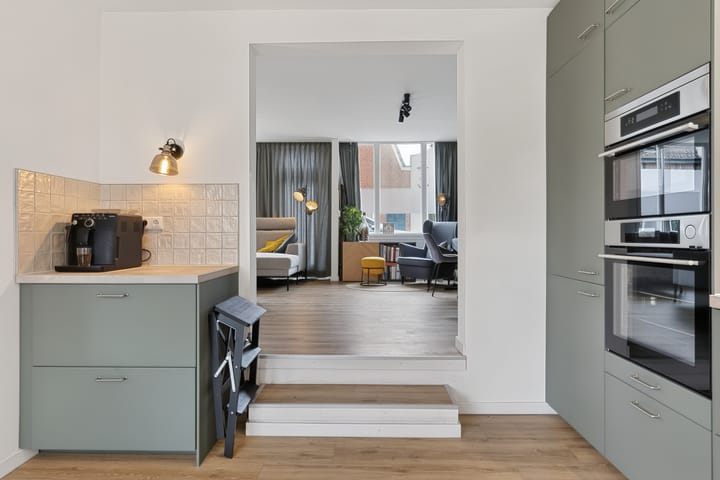 Twee-onder-één-kap te koop: Hoofdstraat 24, Zevenbergschen Hoek (Gem. Moerdijk)