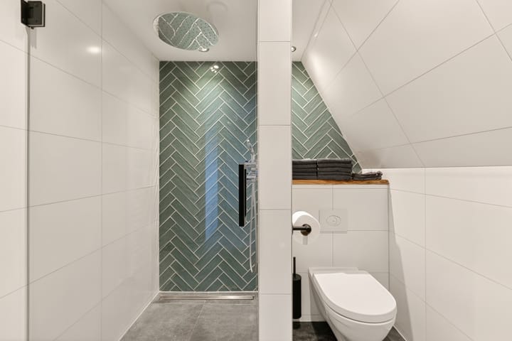 Twee-onder-één-kap te koop: Hoofdstraat 24, Zevenbergschen Hoek (Gem. Moerdijk)