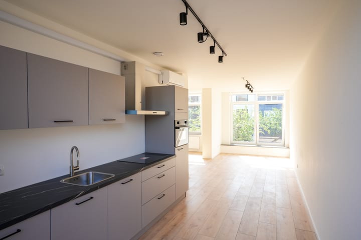 Foto 4 van Rijksweg Centrum 50-A