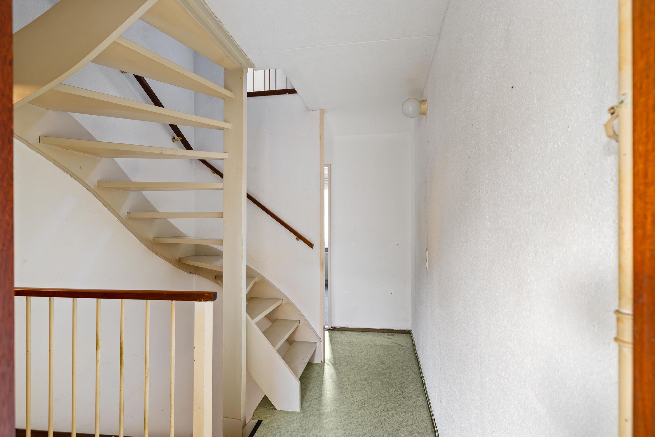 Photo 30 of Lichtboei 118
