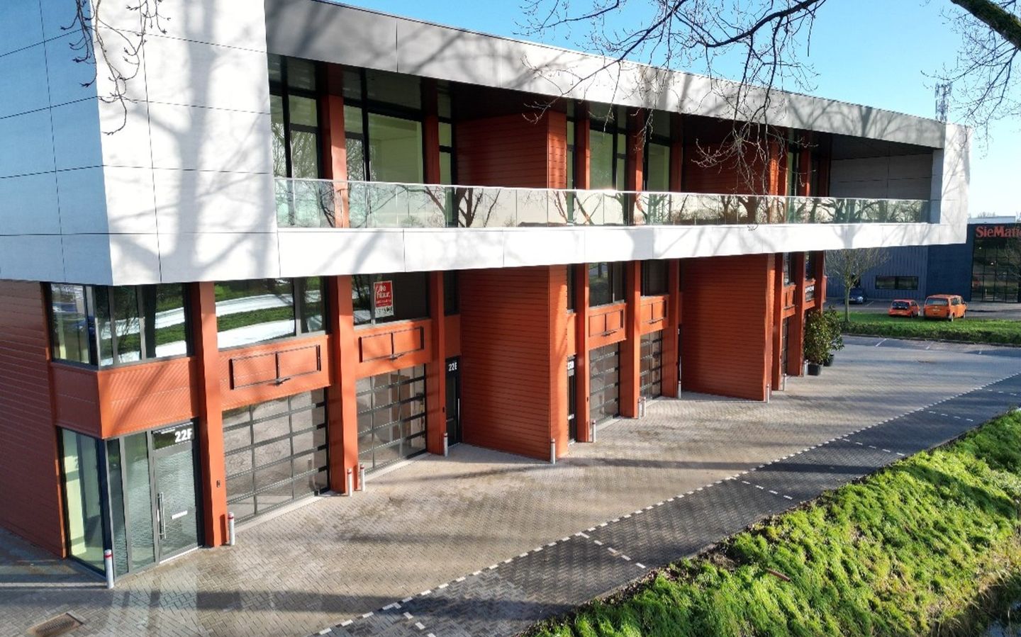 View photo 1 of Edisonstraat 22-E