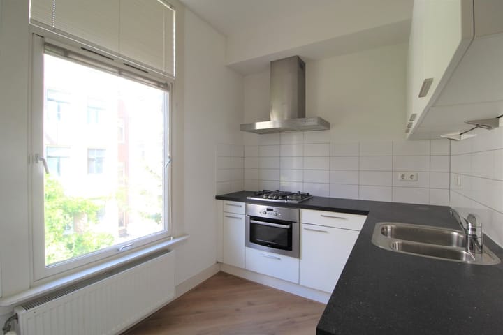Appartement te huur: Amstelveenseweg 206-2, Amsterdam