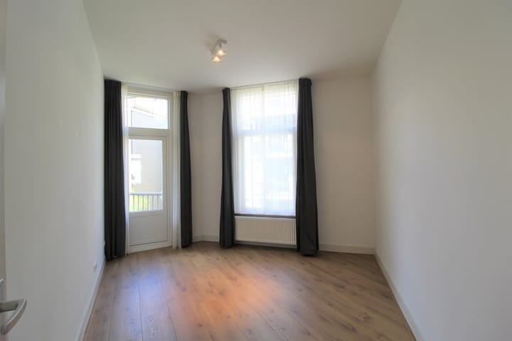 Appartement te huur: Amstelveenseweg 206-2, Amsterdam