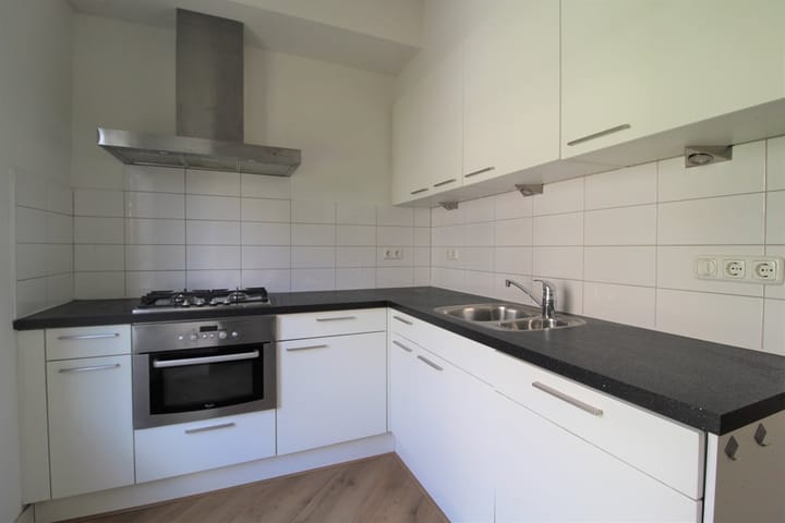 Appartement te huur: Amstelveenseweg 206-2, Amsterdam