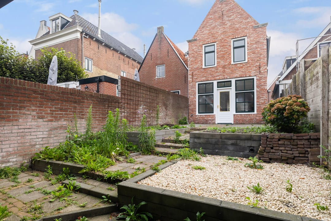 Photo 23 of Legeweg 15