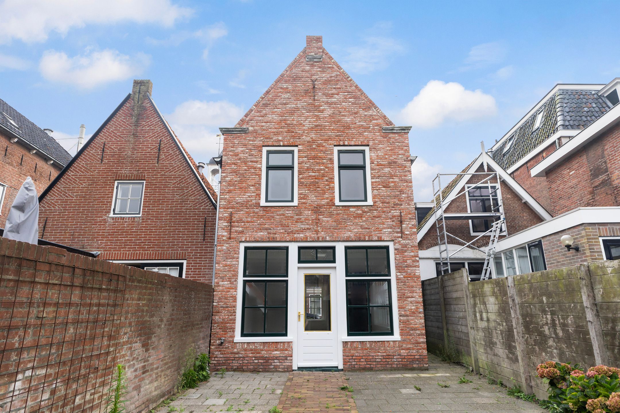 Photo 24 of Legeweg 15