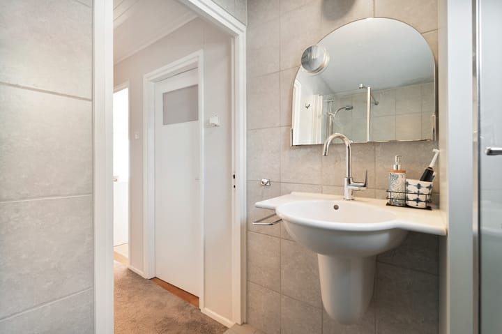 Tussenwoning te koop: Beethovenlaan 100, Schagen