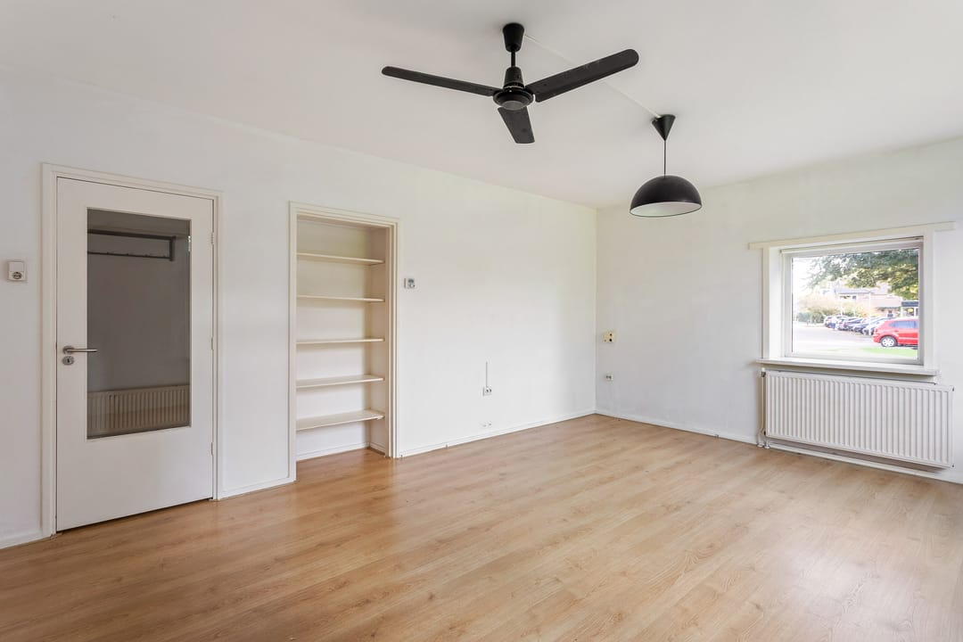 Photo 11 of Roelof van Schevenstraat 229