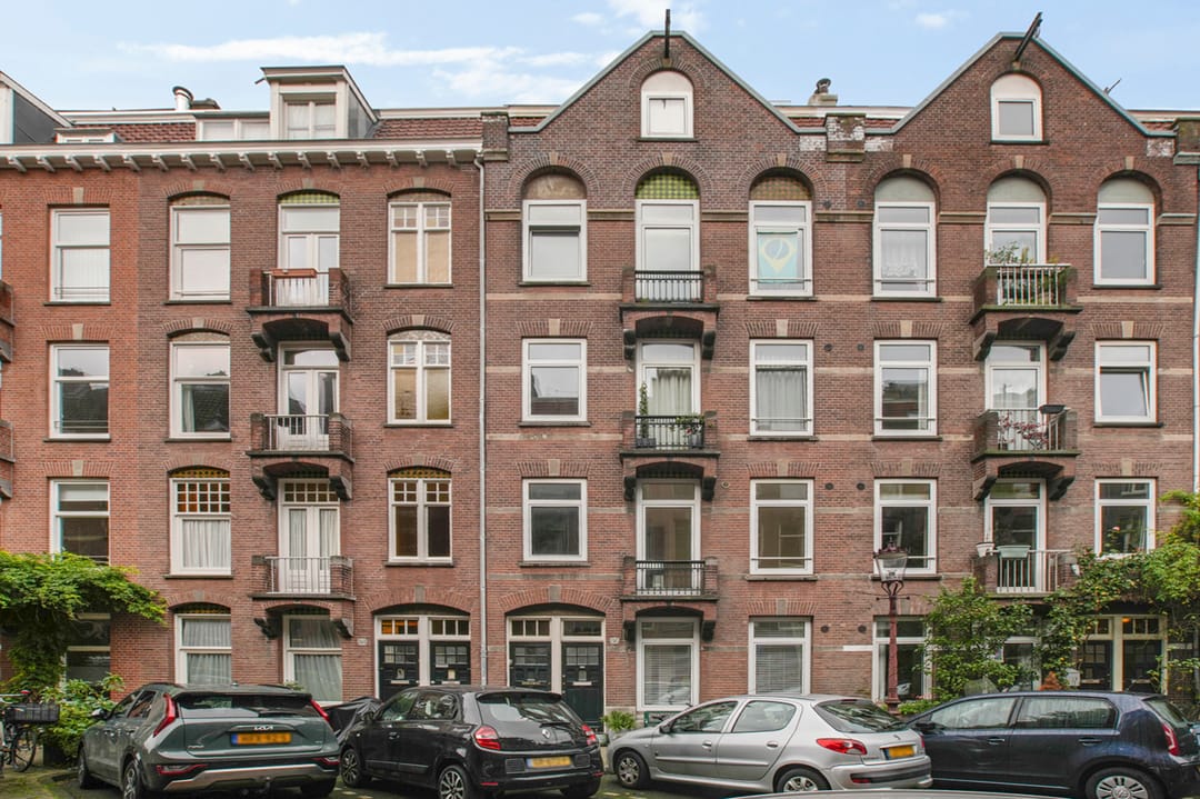 Photo 2 of Brederodestraat 86-1