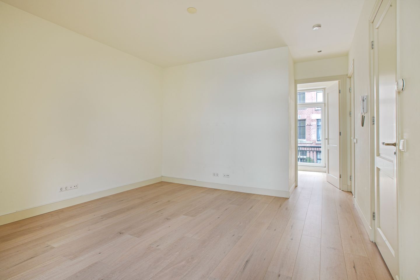 Photo 5 of Brederodestraat 86-1