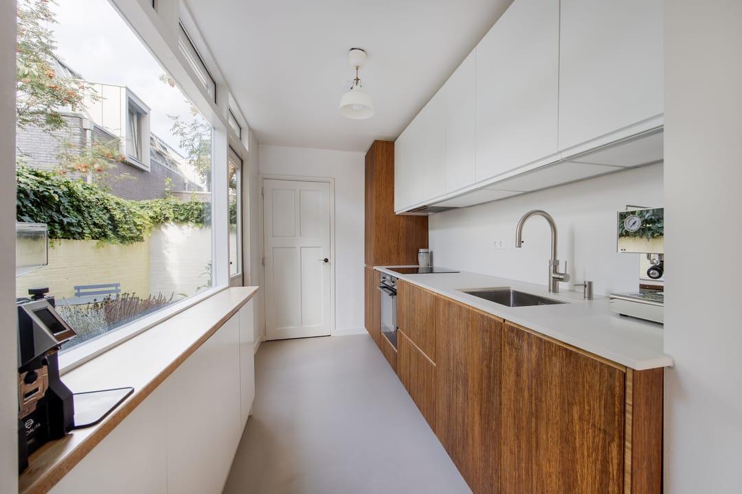 Photo 8 of Waardstraat 37