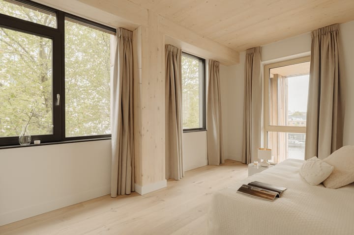 Appartement te huur: Joan Muyskenweg 21B8, Amsterdam