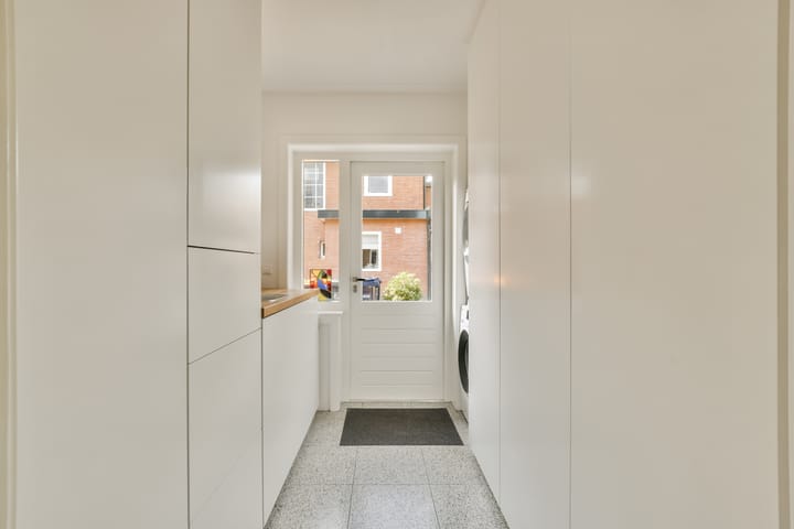 Twee-onder-één-kap te koop: Platolaan 75, Zeist
