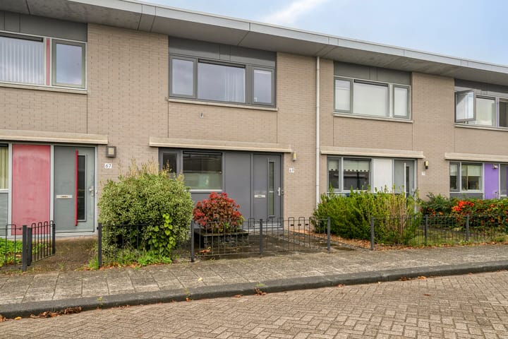 Tussenwoning te koop: Texelstraat 69, Almere