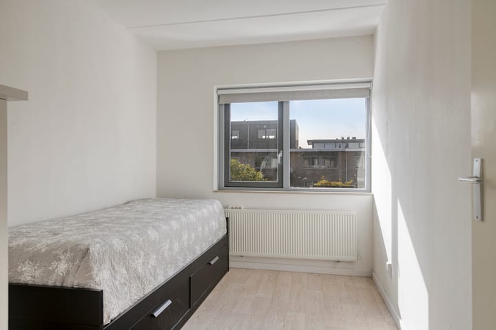 Tussenwoning te koop: Texelstraat 69, Almere