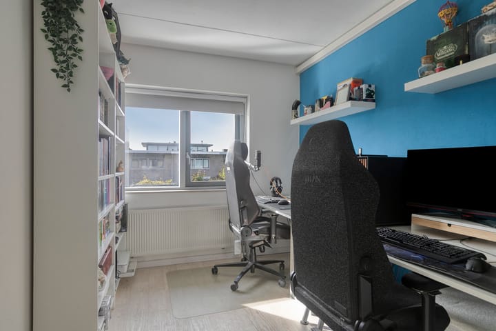 Tussenwoning te koop: Texelstraat 69, Almere