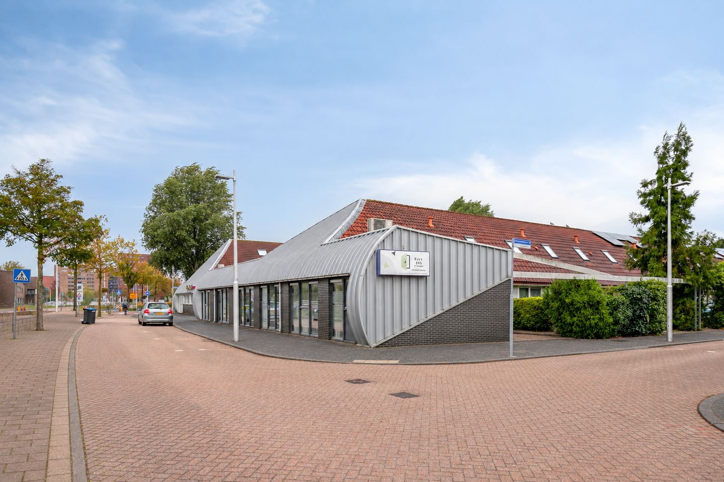 Bekijk foto 3 van Langerakbaan 215