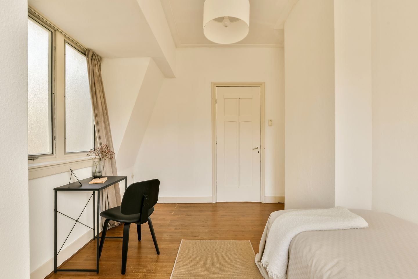 Foto 35 van Albertus Perkstraat 106