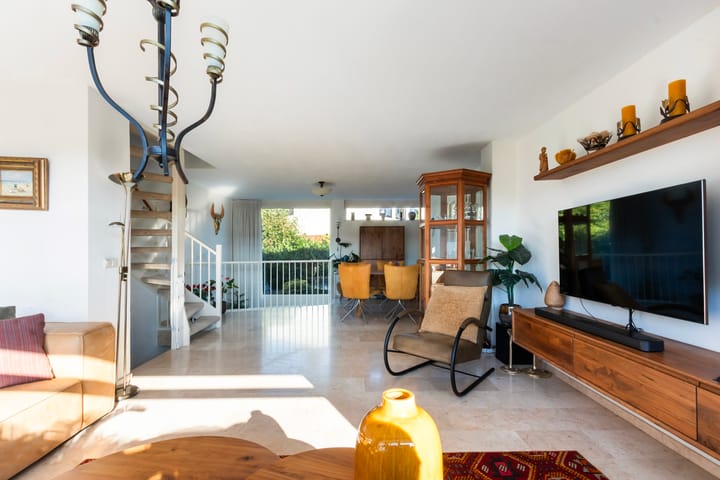 Tussenwoning te koop: Balsa 198, Dordrecht