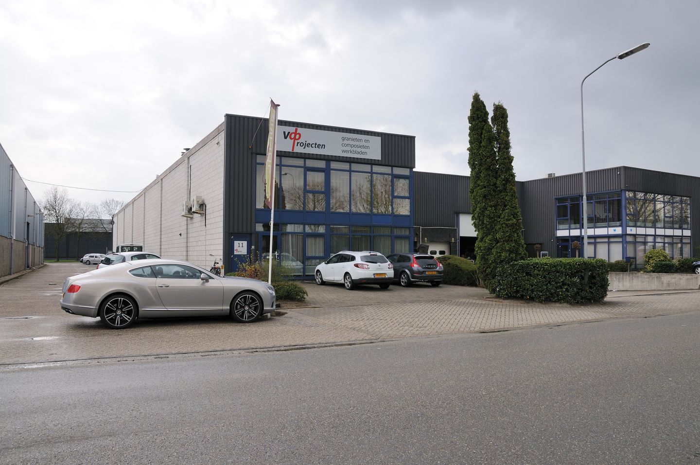 View photo 4 of Wattstraat 2-6