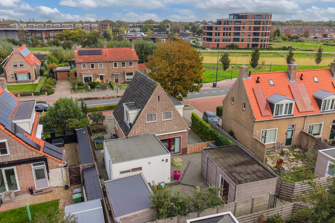 Photo 53 of Kimswerderweg 8