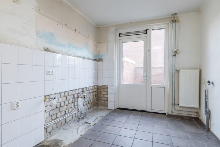 Hoekwoning te koop: Ruys de Beerenbroucklaan 64, Urmond