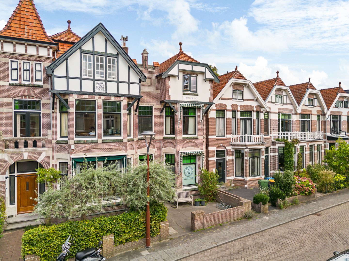 Bekijk foto 2 van Van Everdingenstraat 5