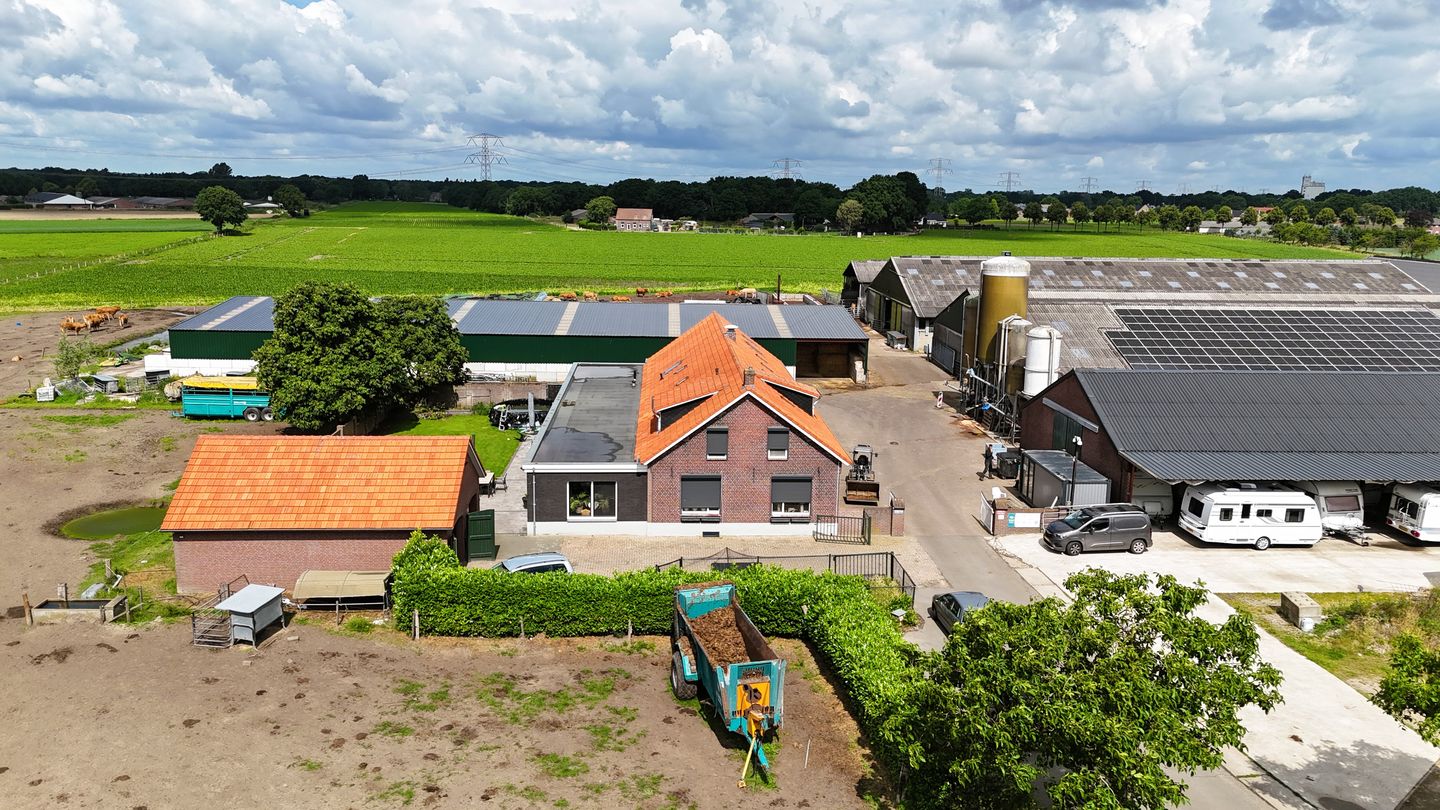 Bekijk foto 4 van Peelstraat 86