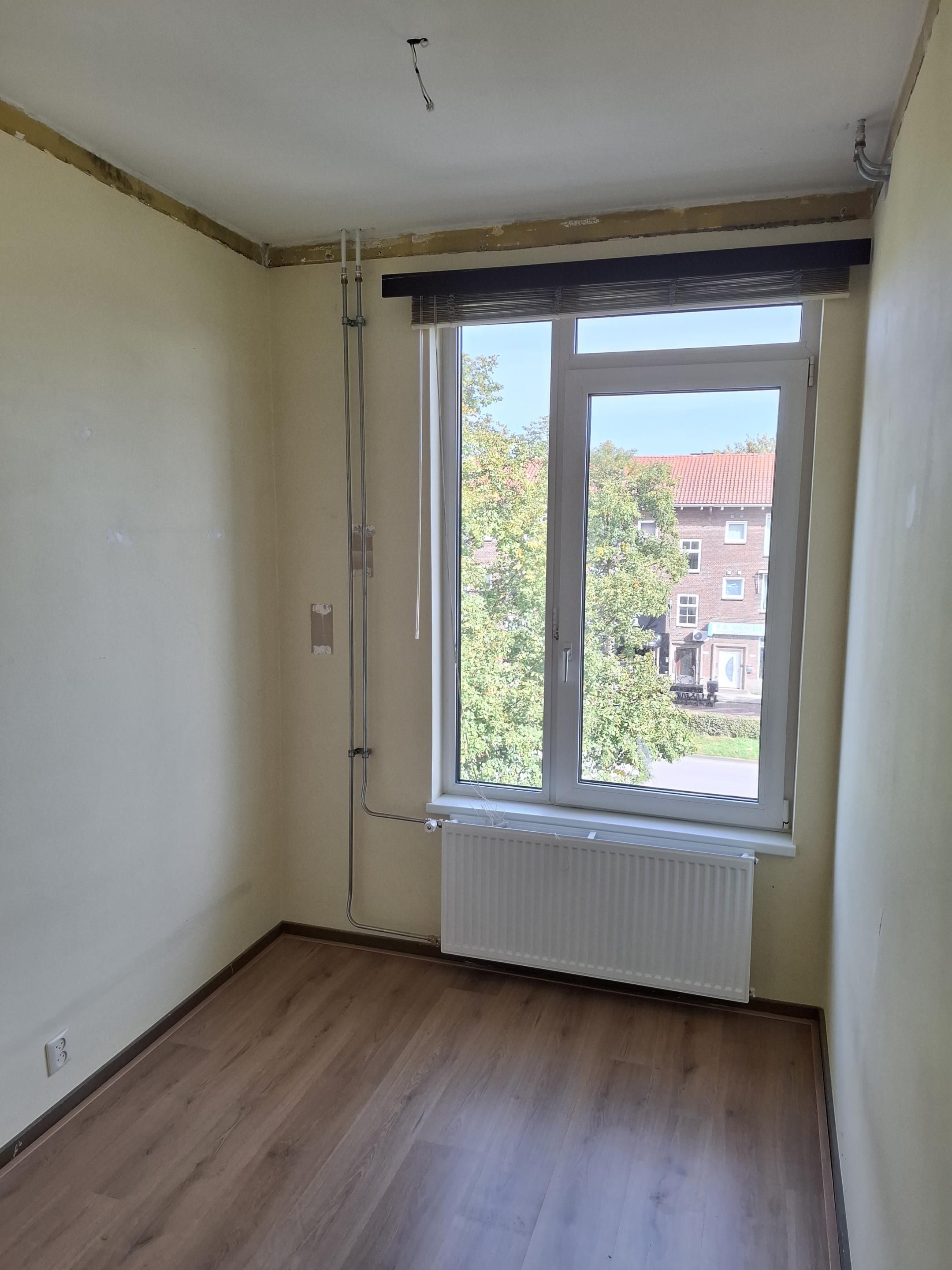 Photo 6 of Dorpsweg 165-C