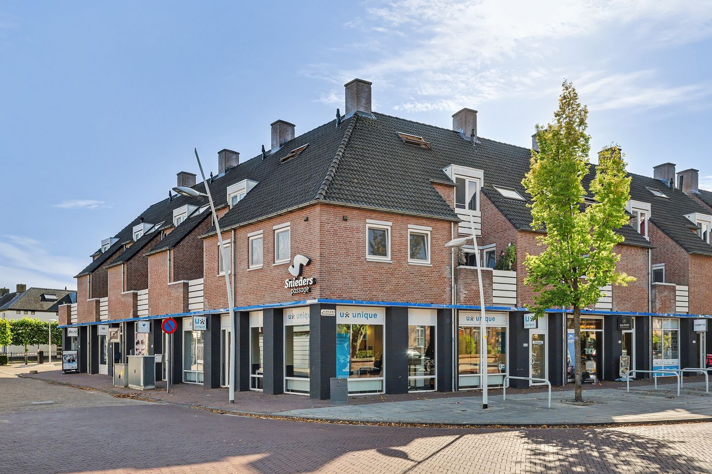 View photo 2 of Sniederslaan 57-A