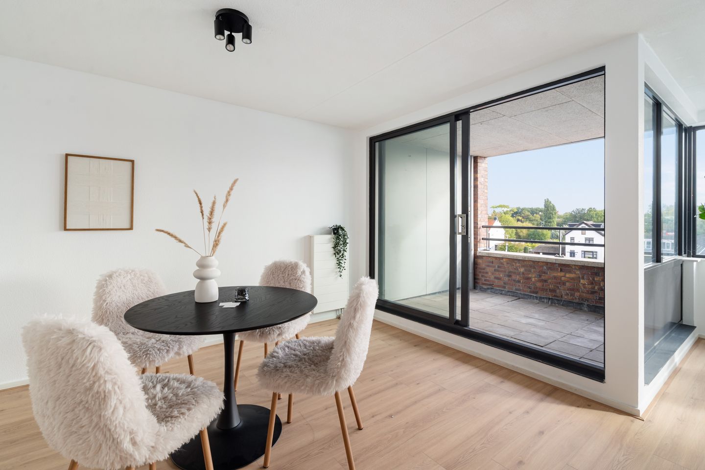 Photo 34 of Philips Willemstraat 119