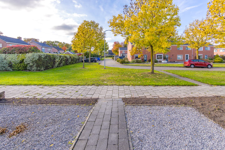 Twee-onder-één-kap te koop: Dr. Poolmanstraat 4, Ter Apel