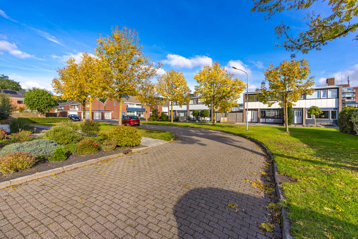 Twee-onder-één-kap te koop: Dr. Poolmanstraat 4, Ter Apel