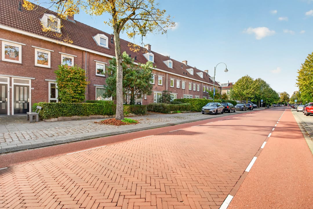 Photo 43 of Petrus Dondersstraat 114
