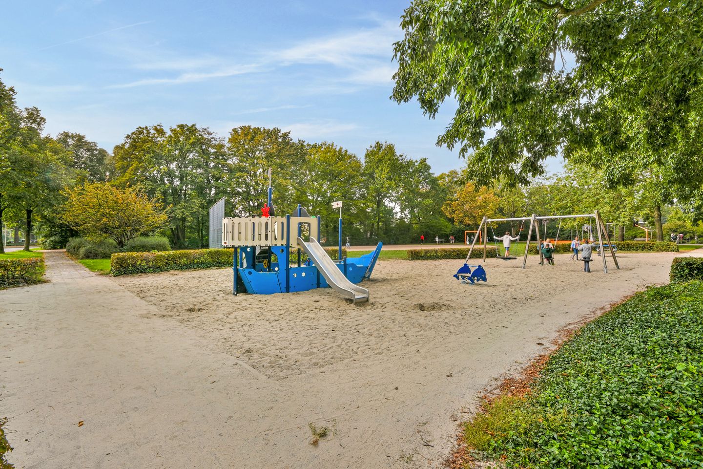 Photo 25 of Lindenlaan 489