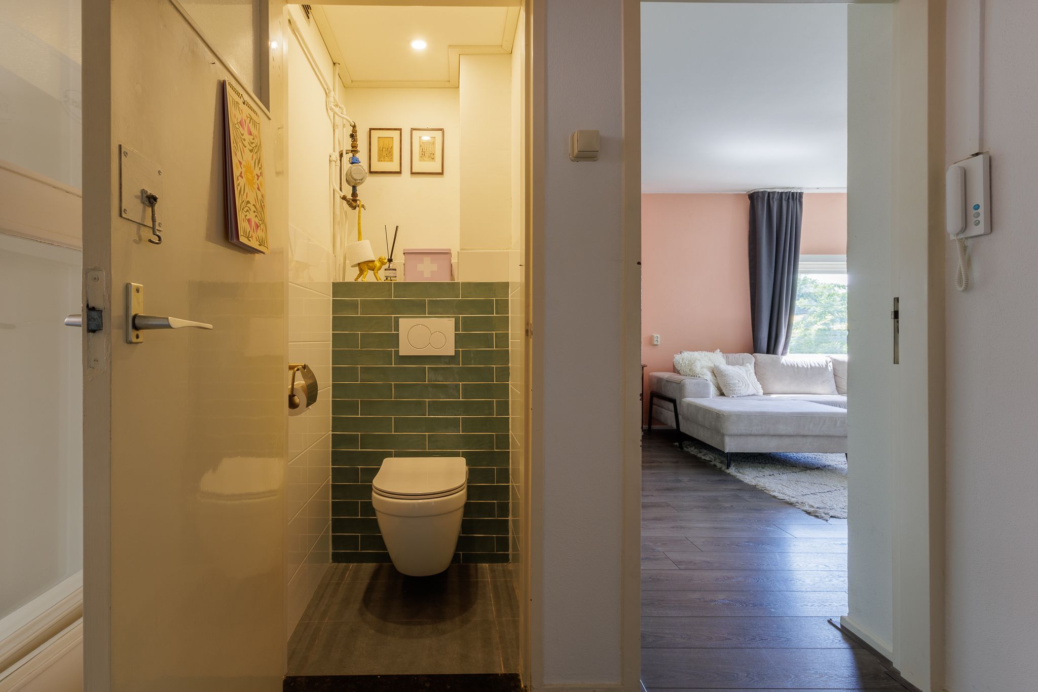 Photo 42 of Jacob van Ruysdaelstraat 43
