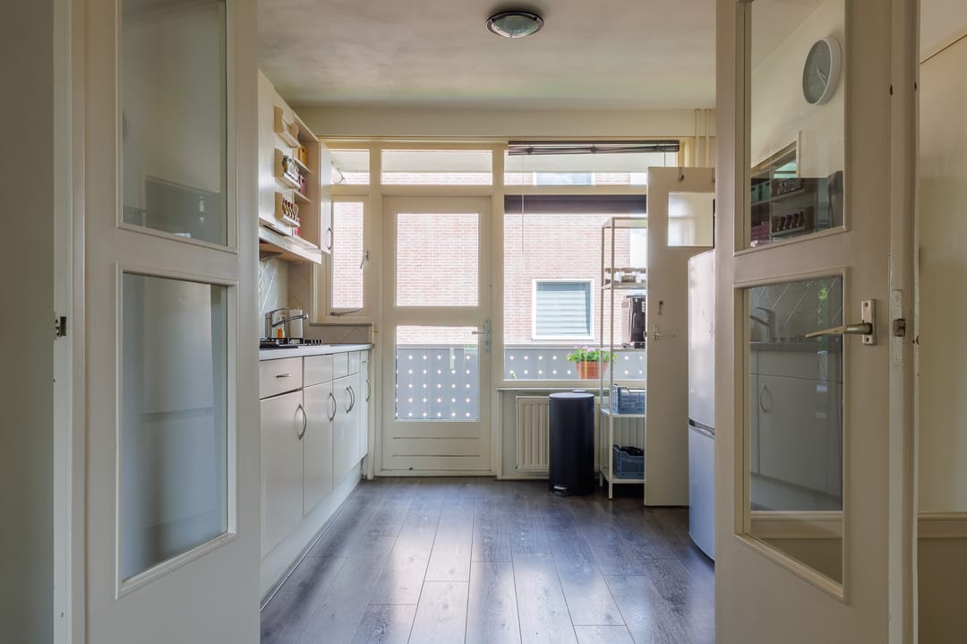 Photo 23 of Jacob van Ruysdaelstraat 43