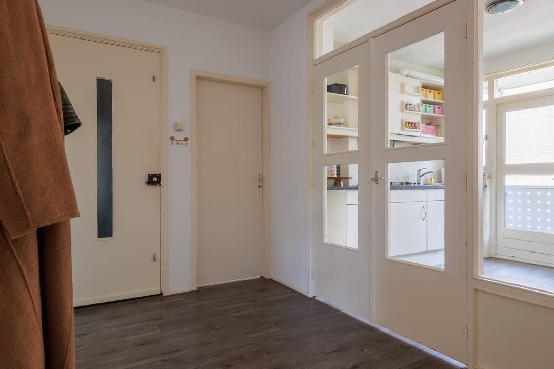 Photo 22 of Jacob van Ruysdaelstraat 43