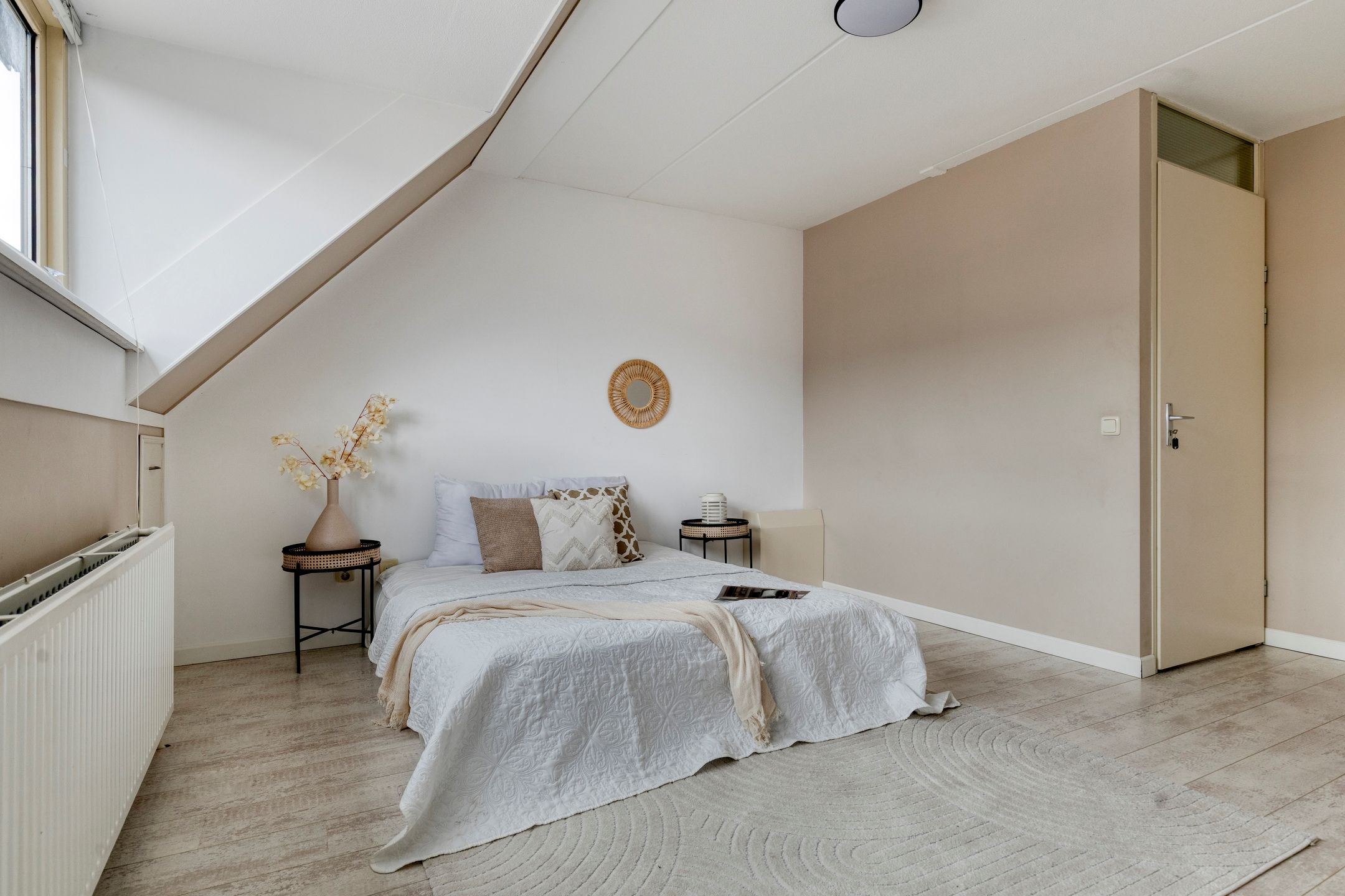 Photo 12 of Johannes Vermeerstraat 113