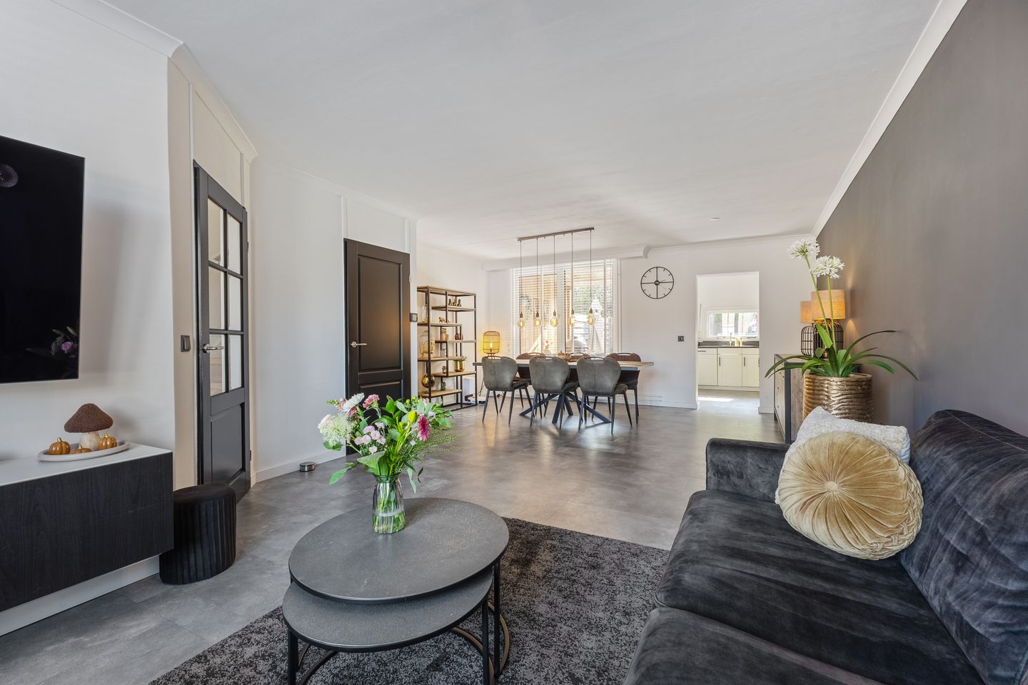 Photo 4 of Van Cronenburgstraat 11