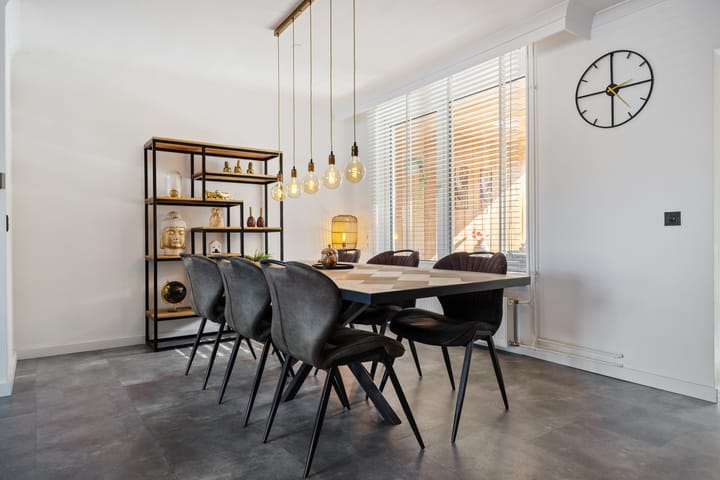 Tussenwoning te koop: Van Cronenburgstraat 11, Vlijmen