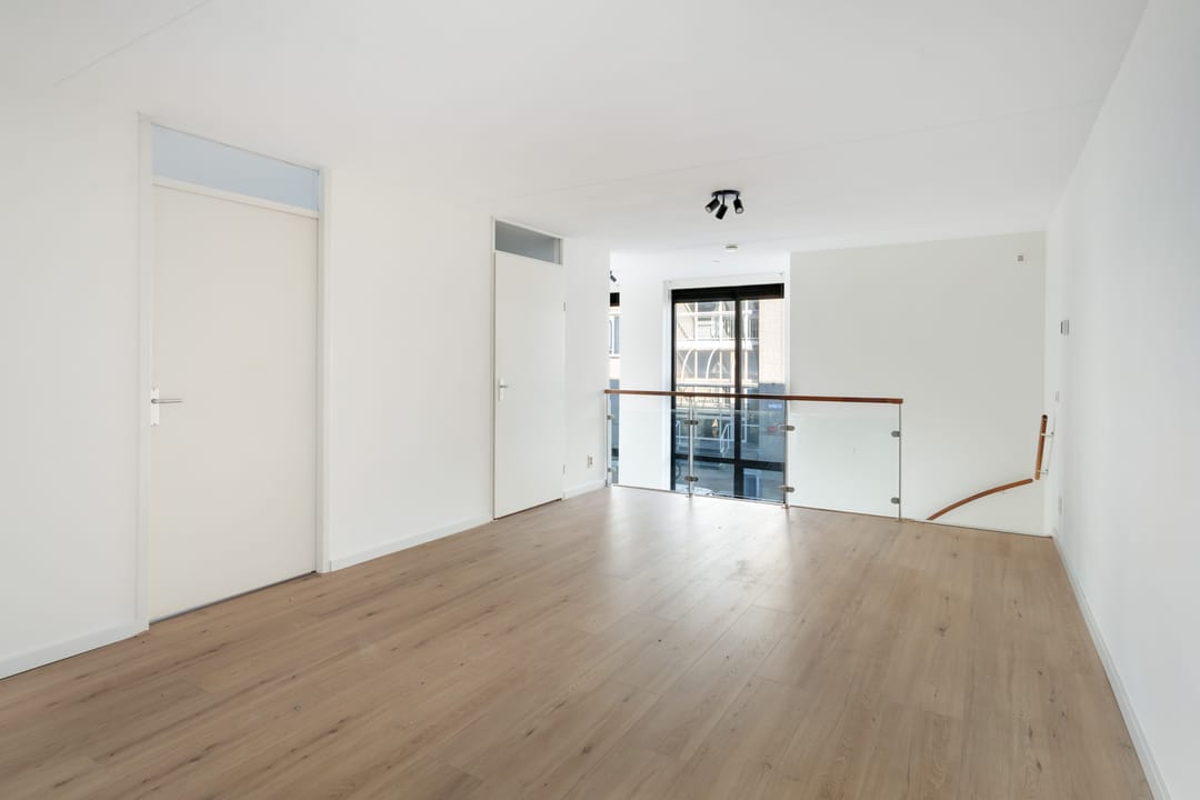 Photo 16 of Philips Willemstraat 61