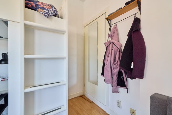 Hoekwoning te koop: Sweder van Zuylenweg 6, Utrecht