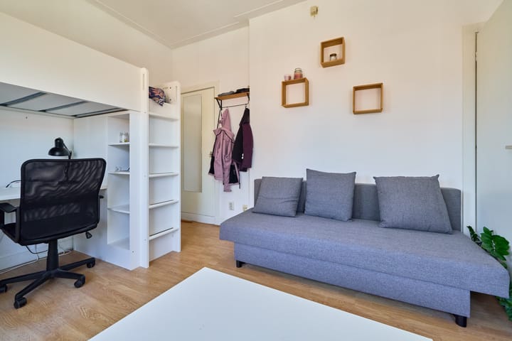 Hoekwoning te koop: Sweder van Zuylenweg 6, Utrecht