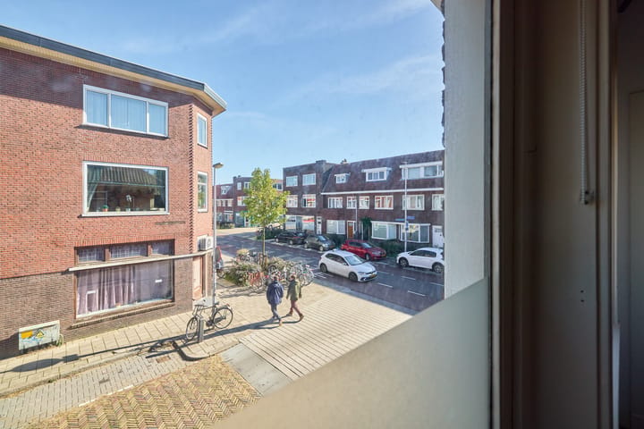 Hoekwoning te koop: Sweder van Zuylenweg 6, Utrecht