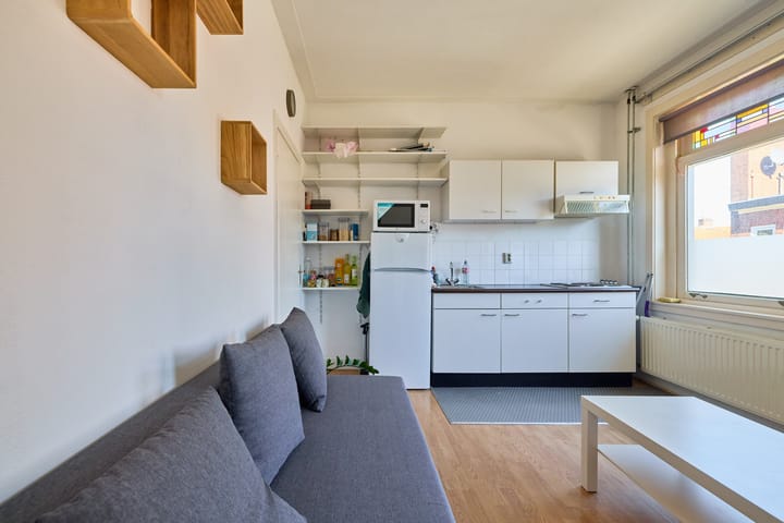 Hoekwoning te koop: Sweder van Zuylenweg 6, Utrecht